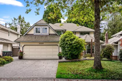 12329 Northpark Crescent, Surrey, BC, Surrey — Single Family Residence for sale