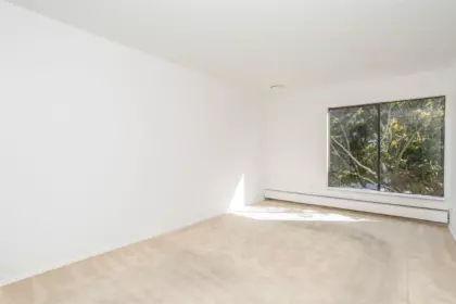 Bedroom 2 Photo of 310 1437 Foster Street, White Rock, BC