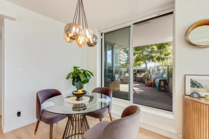 Breakfast Nook Photo of 706 1500 Fern Street, North Vancouver, BC
