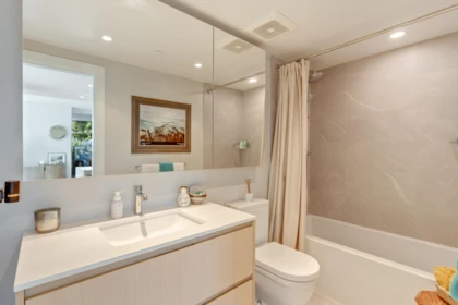 Laundry Room Photo of 706 1500 Fern Street, North Vancouver, BC