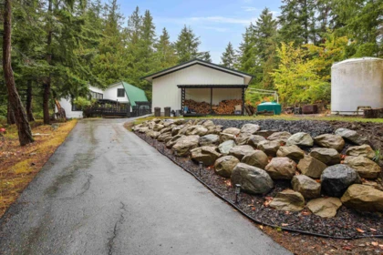 505 Bayview Drive, Mayne Island, BC, Mayne island — Single Family Residence for sale