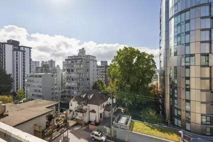 Office / Den Photo of 607 1250 Burnaby Street, Vancouver, BC