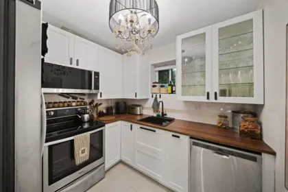 8582 Wilderness Court, Burnaby, BC, Burnaby — Townhouse for sale