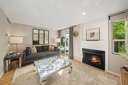 8582 Wilderness Court, Burnaby, BC, Burnaby — Townhouse for sale