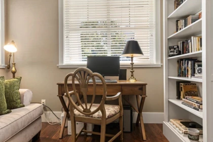 Breakfast Nook Photo of 2 45142 Nicomen Crescent, Chilliwack, BC