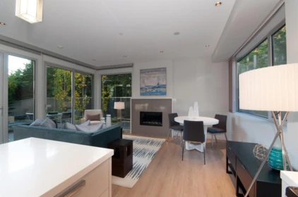 Breakfast Nook Photo of 3023 Mathers Avenue, West Vancouver, BC