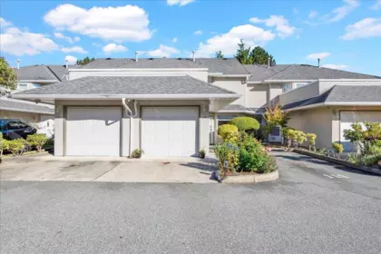 10 9926 151 Street, Surrey, BC, Surrey — Townhouse for sale