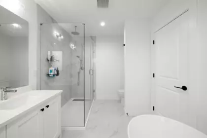 Basement Recreation Room Photo of 16782 21a Avenue, Surrey, BC
