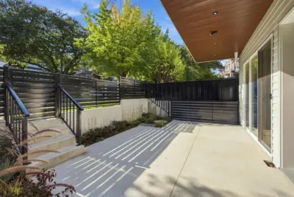 1 3185 Graveley Street, Vancouver, BC, Vancouver — Half Duplex for sale