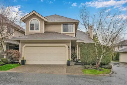 27 6380 121 Street, Surrey, BC, Surrey — Townhouse for sale