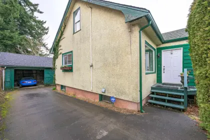 2815 Maple Street, Abbotsford, BC, Abbotsford — Single Family Residence for sale