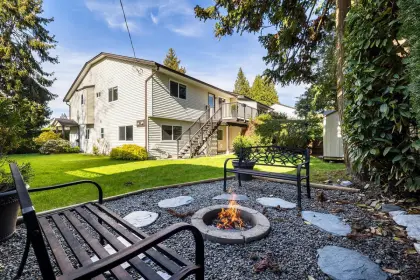 12612 26 Avenue, Surrey, BC, Surrey — Half Duplex for sale