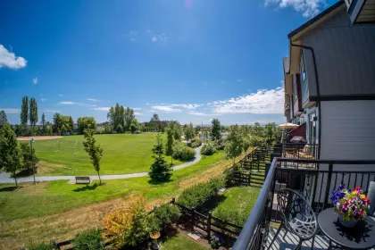 45 4292 Wolf Way, Delta, BC, Delta — Townhouse for sale