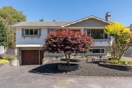 9126 Applehill Crescent, Surrey, BC, Surrey — Single Family Residence for sale