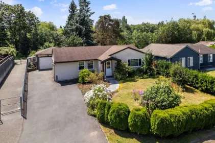 19986 52 Avenue, Langley, BC, Langley — Single Family Residence for sale