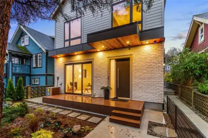 1 2320 Grant Street, Vancouver, BC, Vancouver — Half Duplex for sale