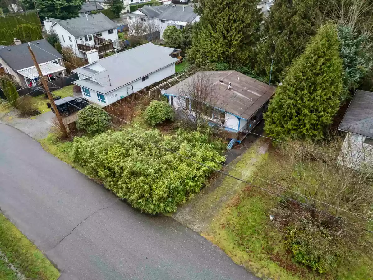 Living Room Photo of 22421 Streng Avenue, Maple Ridge, BC