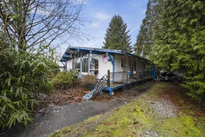 Staircase Photo of 22421 Streng Avenue, Maple Ridge, BC