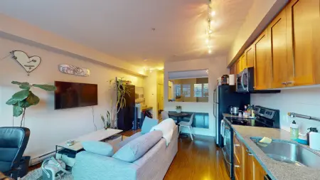 307 37841 Cleveland Avenue, Squamish, BC, Squamish — Apartment/Condo for sale