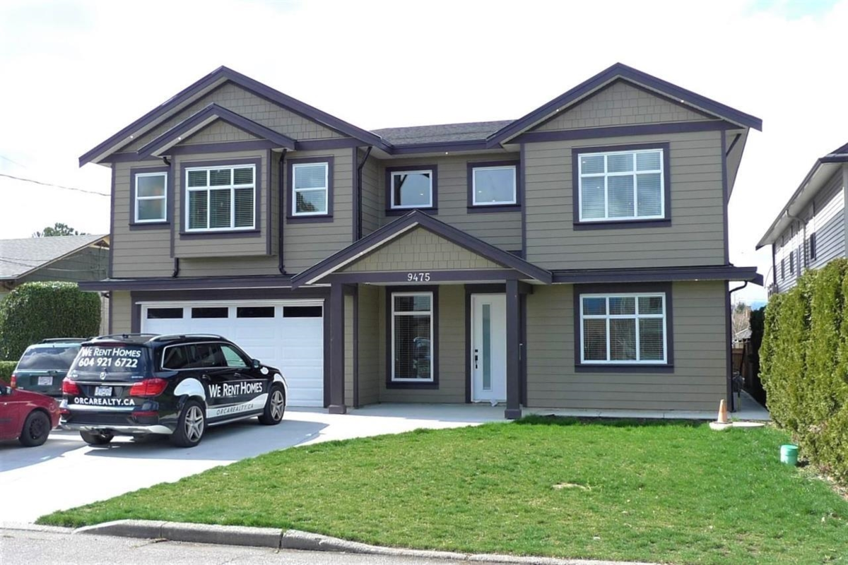 Exterior Front Photo of 9475 Coote Street, Chilliwack, BC