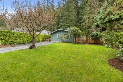 2206 Chapman Way, North Vancouver, BC, North vancouver — Single Family Residence for sale