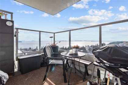1108 15165 Thrift Avenue, White Rock, BC, White rock — Apartment/Condo for sale