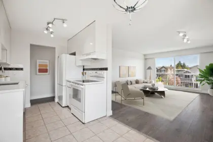 205 371 Ellesmere Avenue, Burnaby, BC, Burnaby — Apartment/Condo for sale