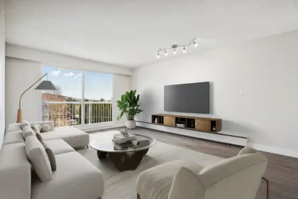 205 371 Ellesmere Avenue, Burnaby, BC, Burnaby — Apartment/Condo for sale