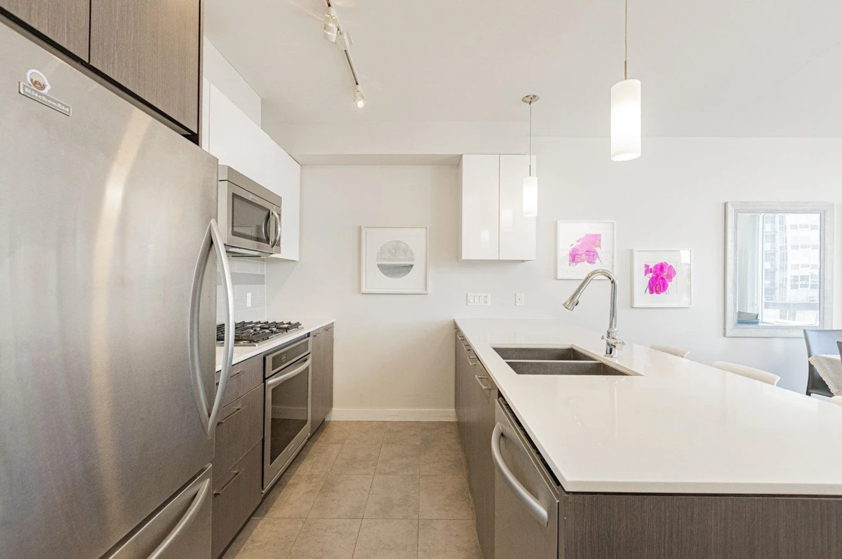 Family Room Photo of 6015 5511 Hollybridge Way, Richmond, BC