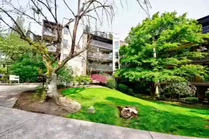416 9867 Manchester Drive, Burnaby, BC, Burnaby — Apartment/Condo for sale
