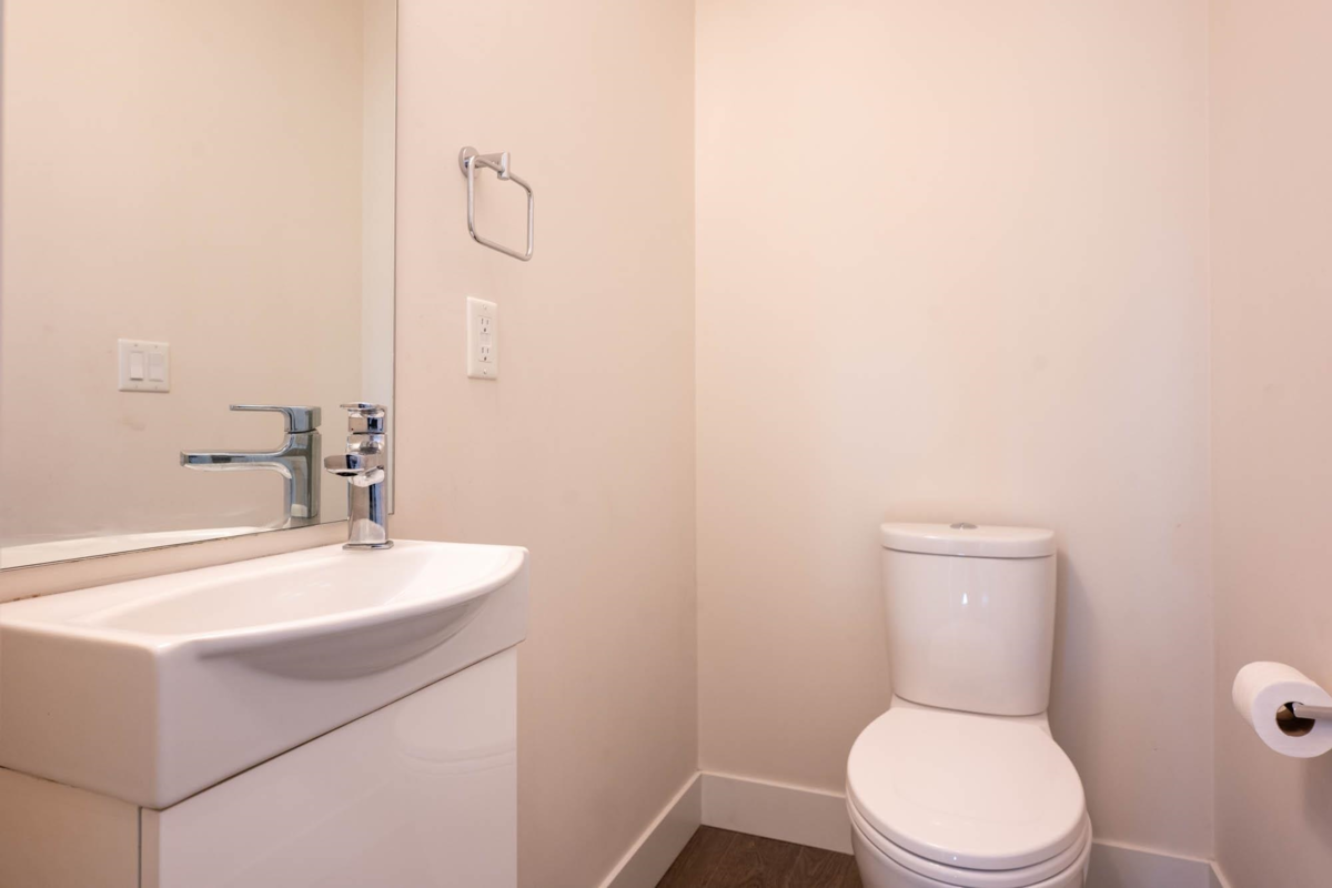 Bedroom 2 Photo of 559 4688 Hawk Lane, Tsawwassen, BC