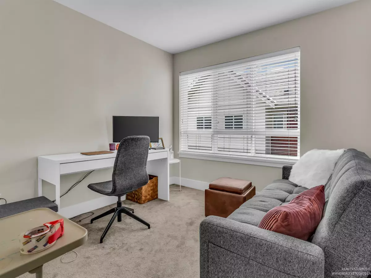 Laundry Room Photo of 559 4688 Hawk Lane, Tsawwassen, BC