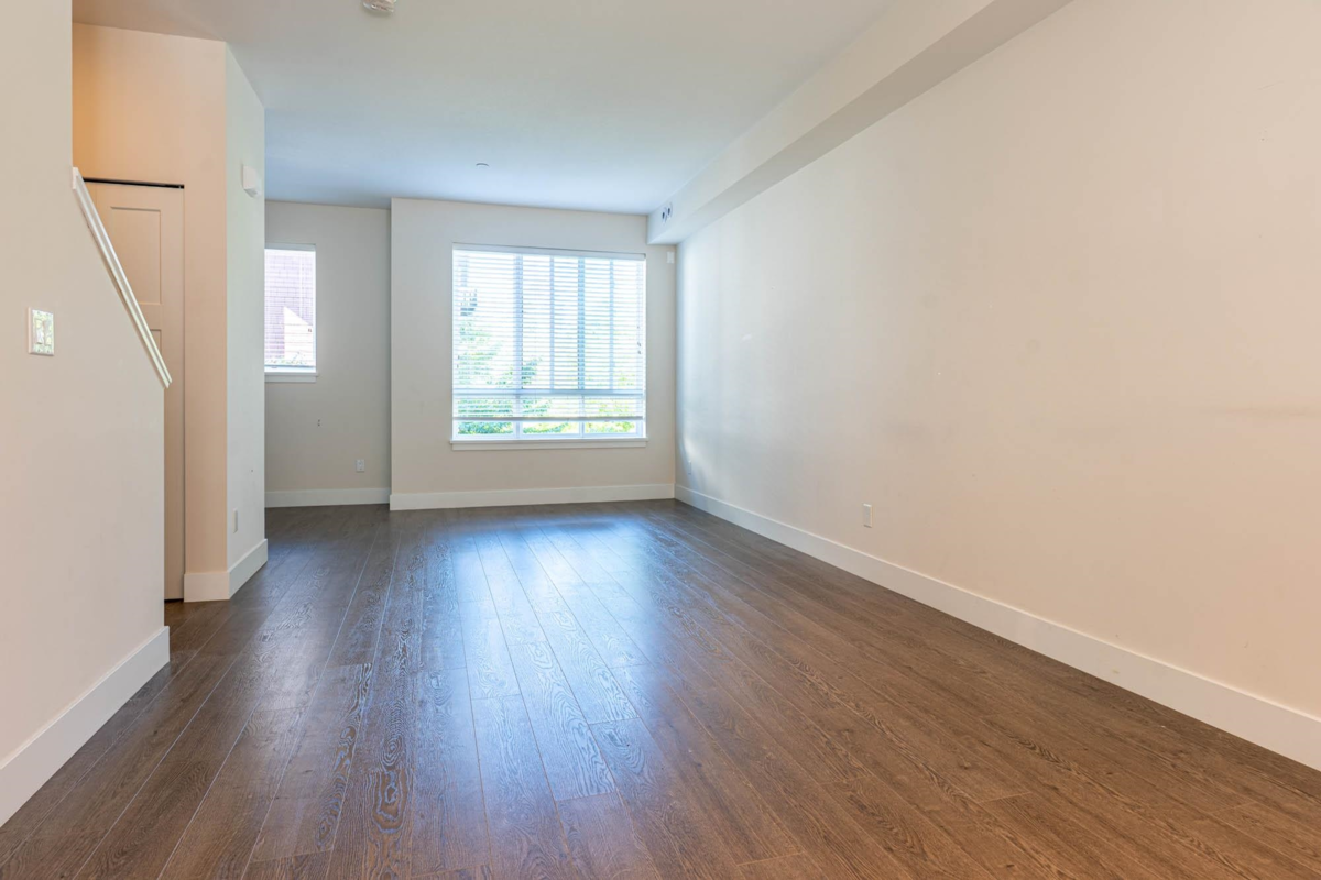 Primary Bathroom Photo of 559 4688 Hawk Lane, Tsawwassen, BC