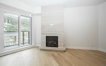 402 6699 Nelson Avenue, West Vancouver, BC
