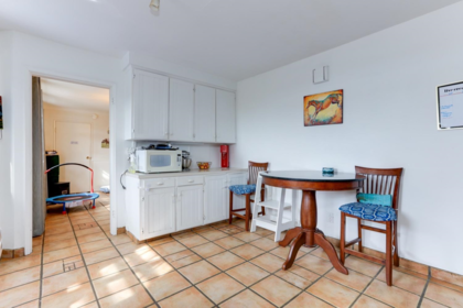 Basement Recreation Room Photo of 2975 53rd Street, Delta, BC
