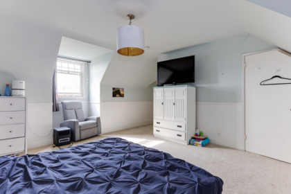 Hot Tub / Spa Photo of 2975 53rd Street, Delta, BC