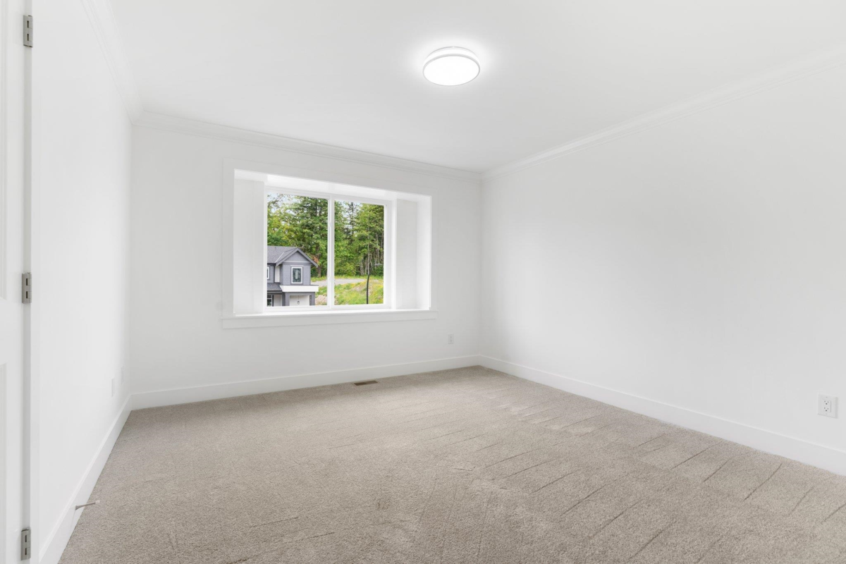 Basement Recreation Room Photo of 11066 241a Street, Maple Ridge, BC