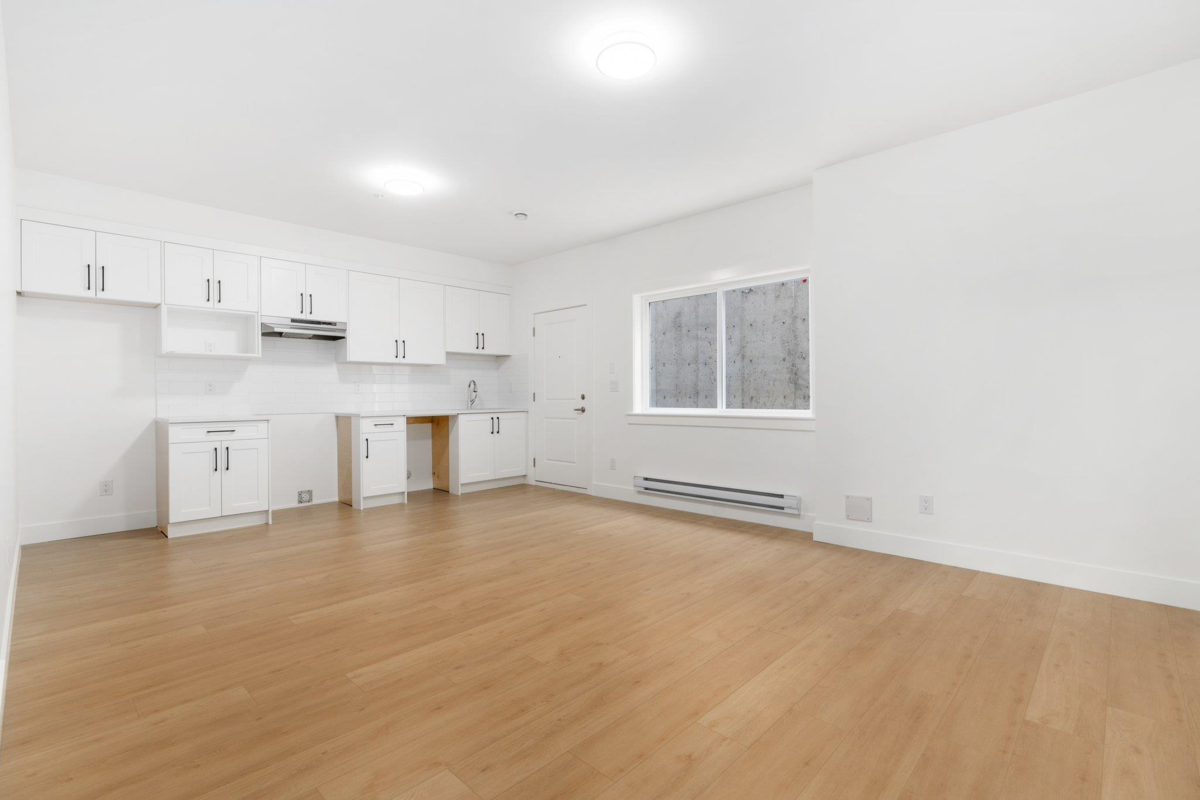 Laundry Room Photo of 11066 241a Street, Maple Ridge, BC