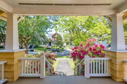 3136 W 11th Avenue, Vancouver, BC, Vancouver — Single Family Residence for sale