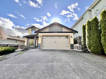 7994 Elwell Street, Burnaby, BC, Burnaby — Single Family Residence for sale