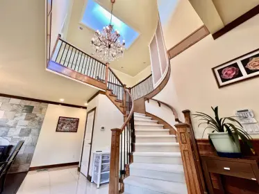 7994 Elwell Street, Burnaby, BC, Burnaby — Single Family Residence for sale