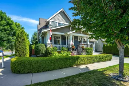 17305 0b Avenue, Surrey, BC, Surrey — Single Family Residence for sale