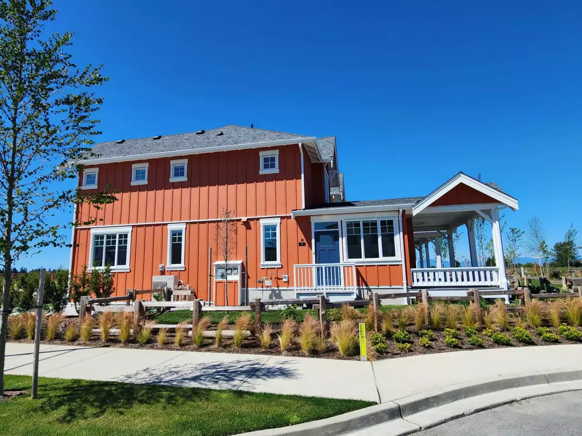 Exterior Rear Photo of 1 6373 Dairy Avenue, Tsawwassen, BC