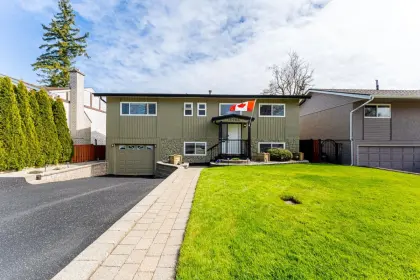15966 Prospect Crescent, White Rock, BC, White Rock — Single Family Residence for sale