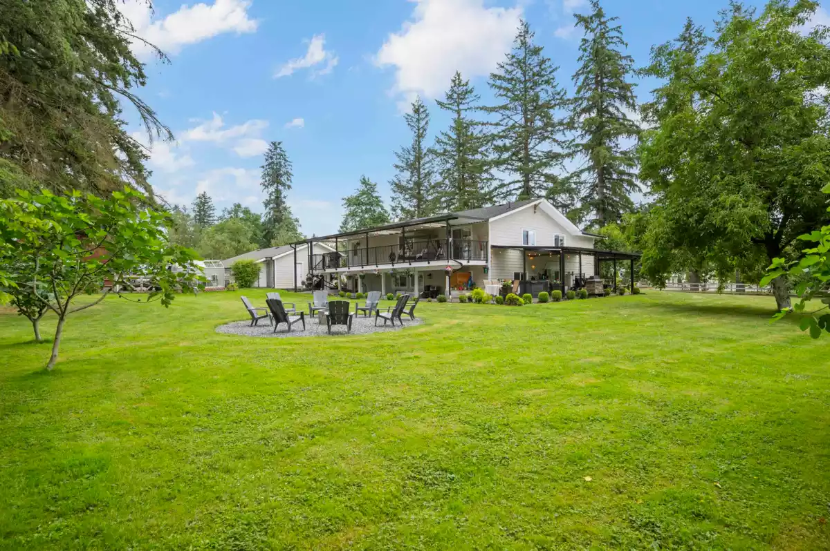 Backyard Photo of 5871 264 Street, Langley, BC