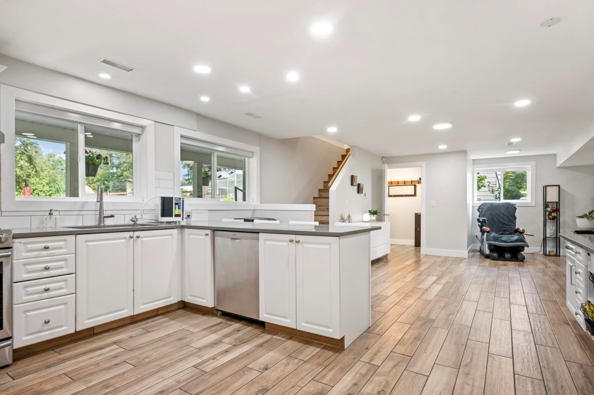 Basement Recreation Room Photo of 5871 264 Street, Langley, BC