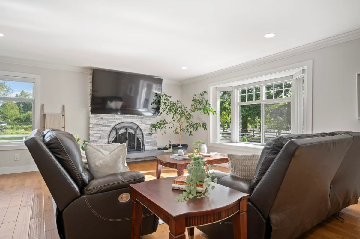 Family Room Photo of 5871 264 Street, Langley, BC