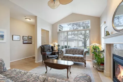 100 9025 216 Street, Langley, BC, Langley — Townhouse for sale