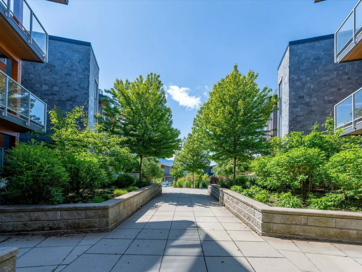 Aerial View of 105 41328 Skyridge Place, Squamish, BC