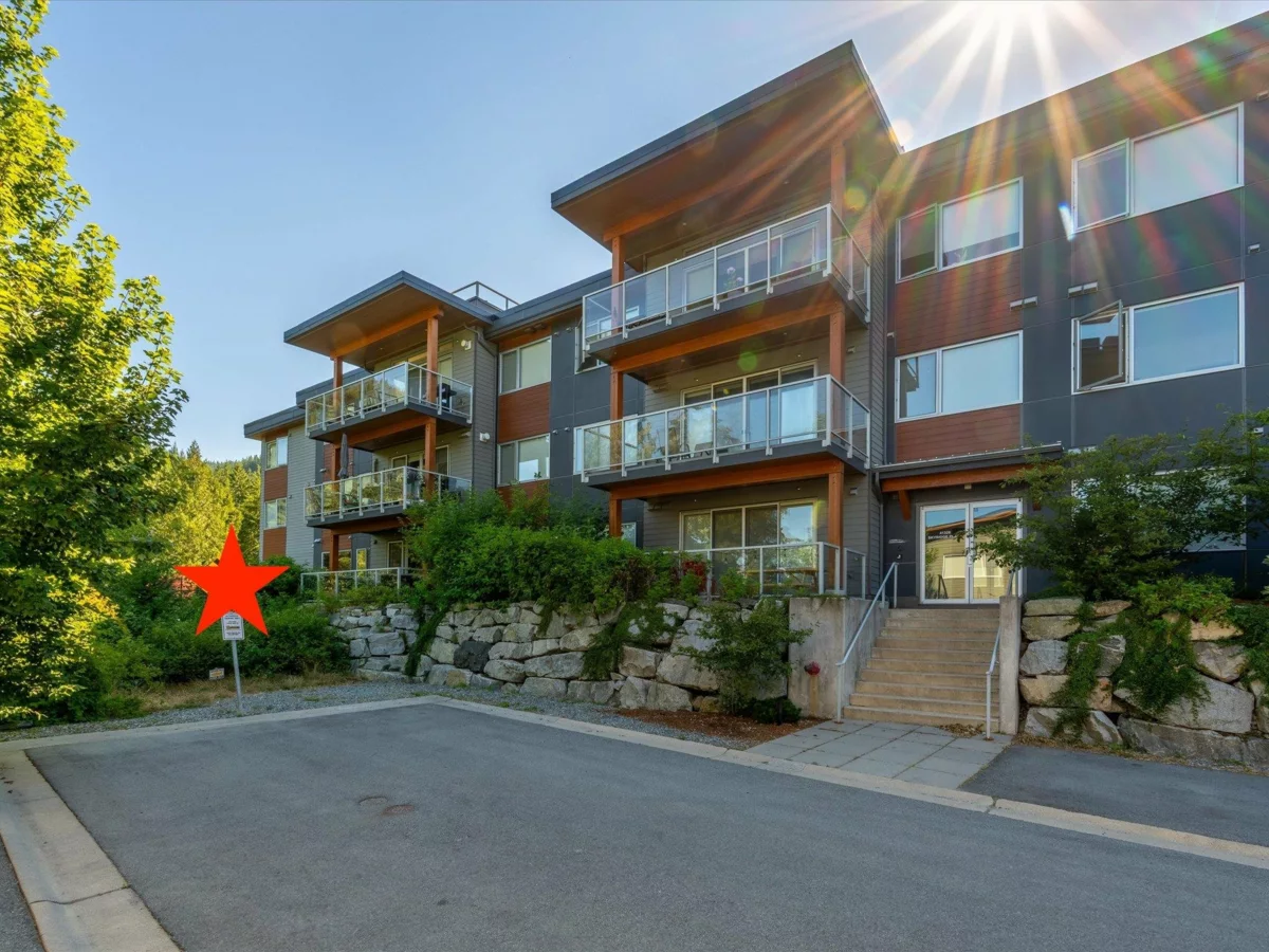 Outdoor Patio Photo of 105 41328 Skyridge Place, Squamish, BC